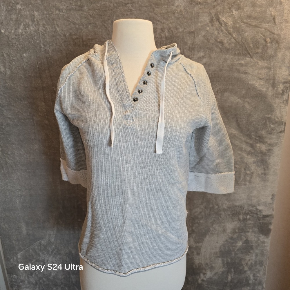 Soft Surroundings Gray Waffle Knit Henley Hoodie‎ Short Sleeve Women's PM